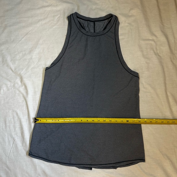 lululemon athletica Tops - Lululemon Athletica Grey Slit Back Tank Top Size 6